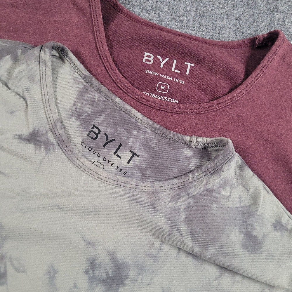 BYLT T-Shirt Mens M LOT 2 Grey Maroon Cloud Dye Snow Wash Curved Hem